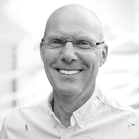 Tom Lassing, oprichter en eigenaar